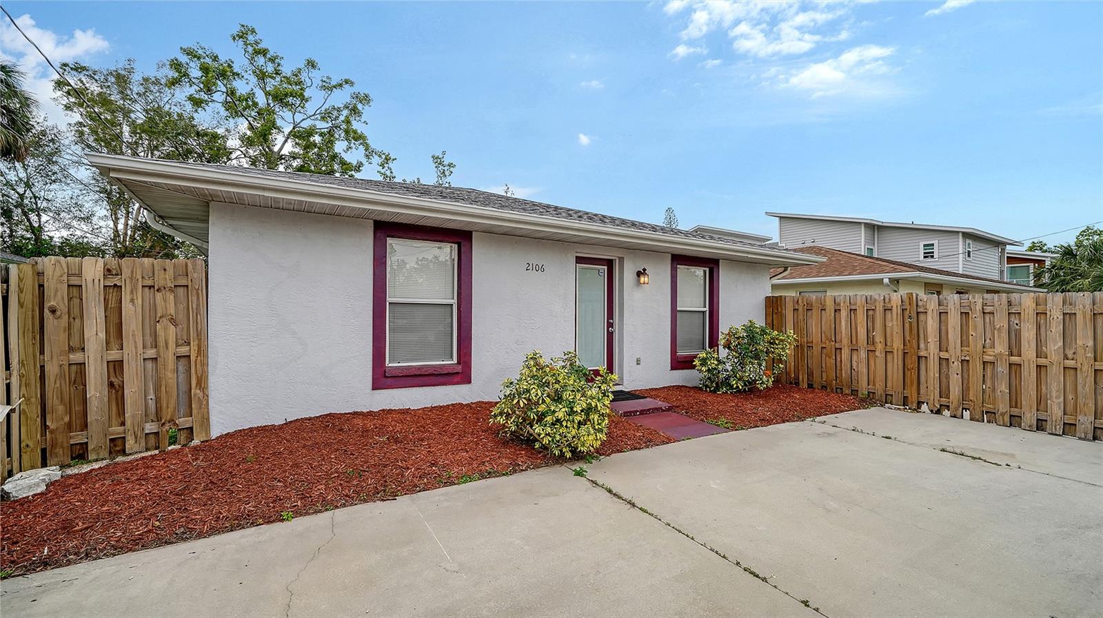 2106 ROSELAWN ST, SARASOTA, FL, 34231