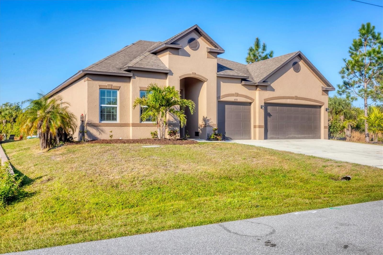 9518 WACKER TER, PORT CHARLOTTE, FL, 33981