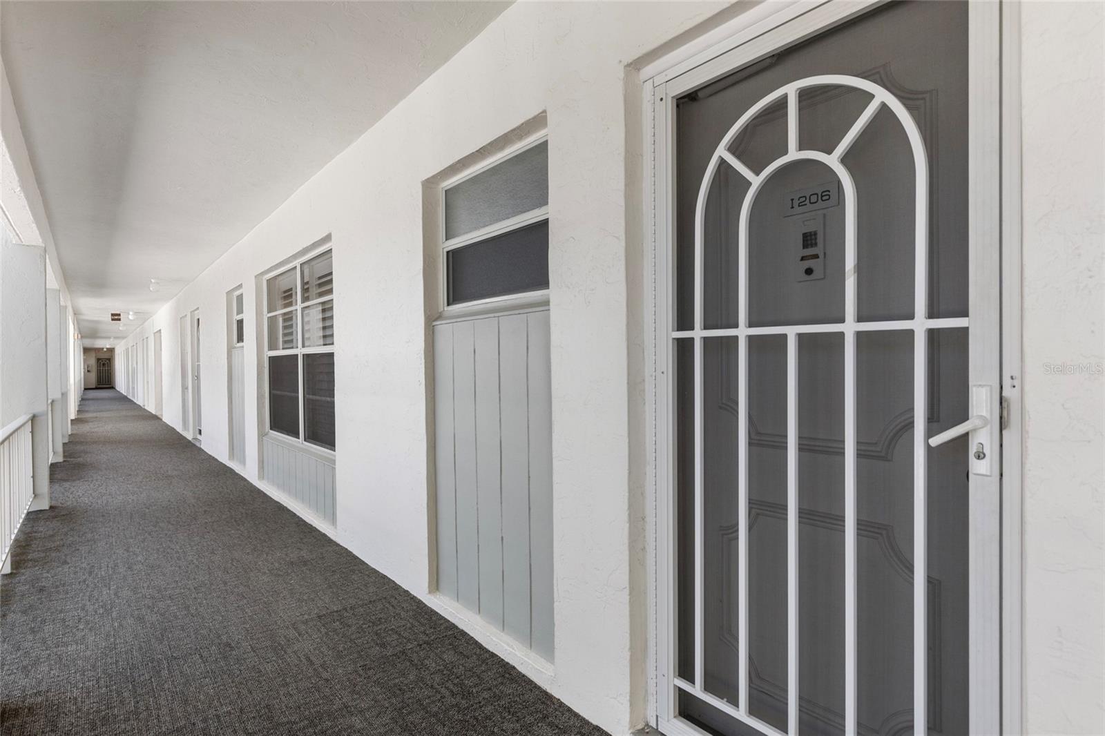 4390 EXETER DR #206, LONGBOAT KEY, FL, 34228