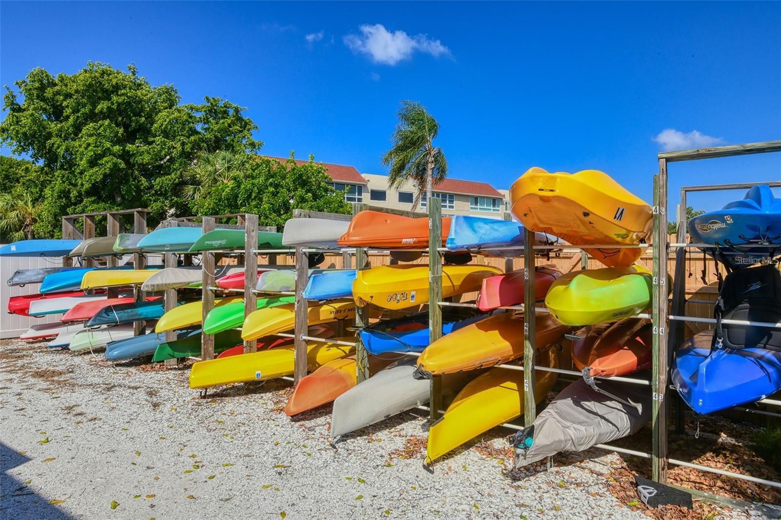 4390 EXETER DR #206, LONGBOAT KEY, FL, 34228