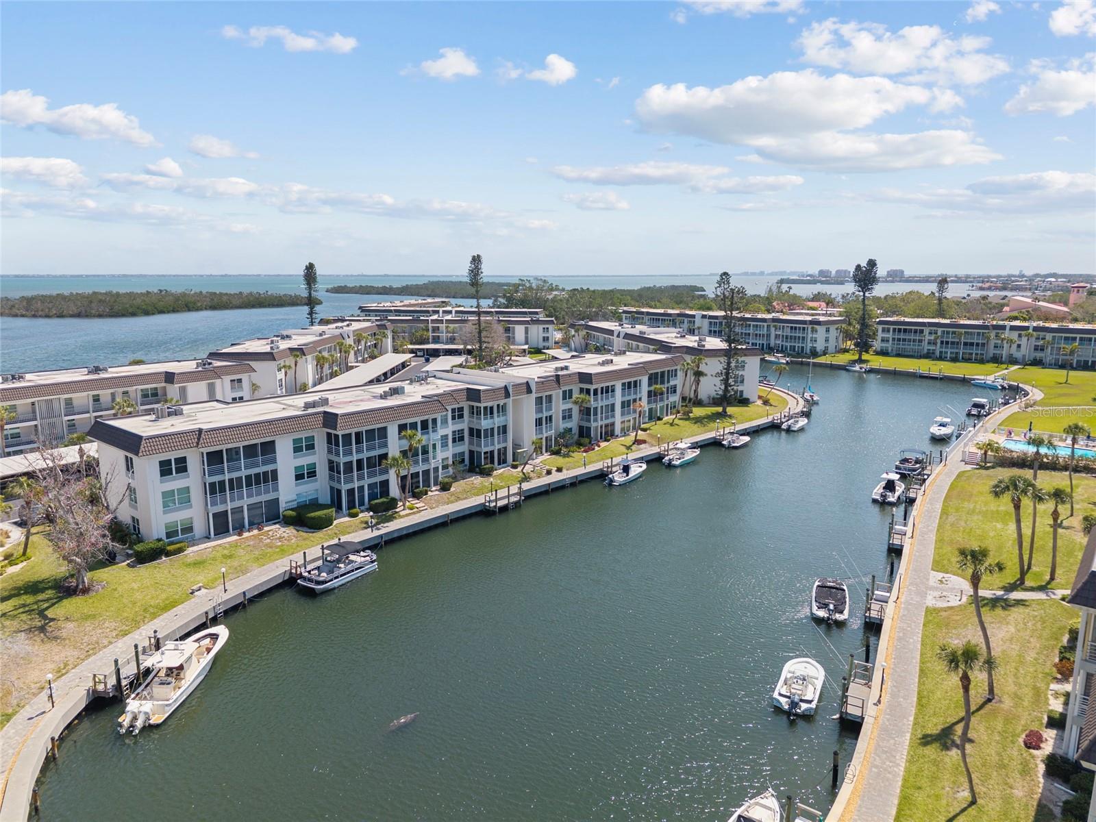 4390 EXETER DR #206, LONGBOAT KEY, FL, 34228