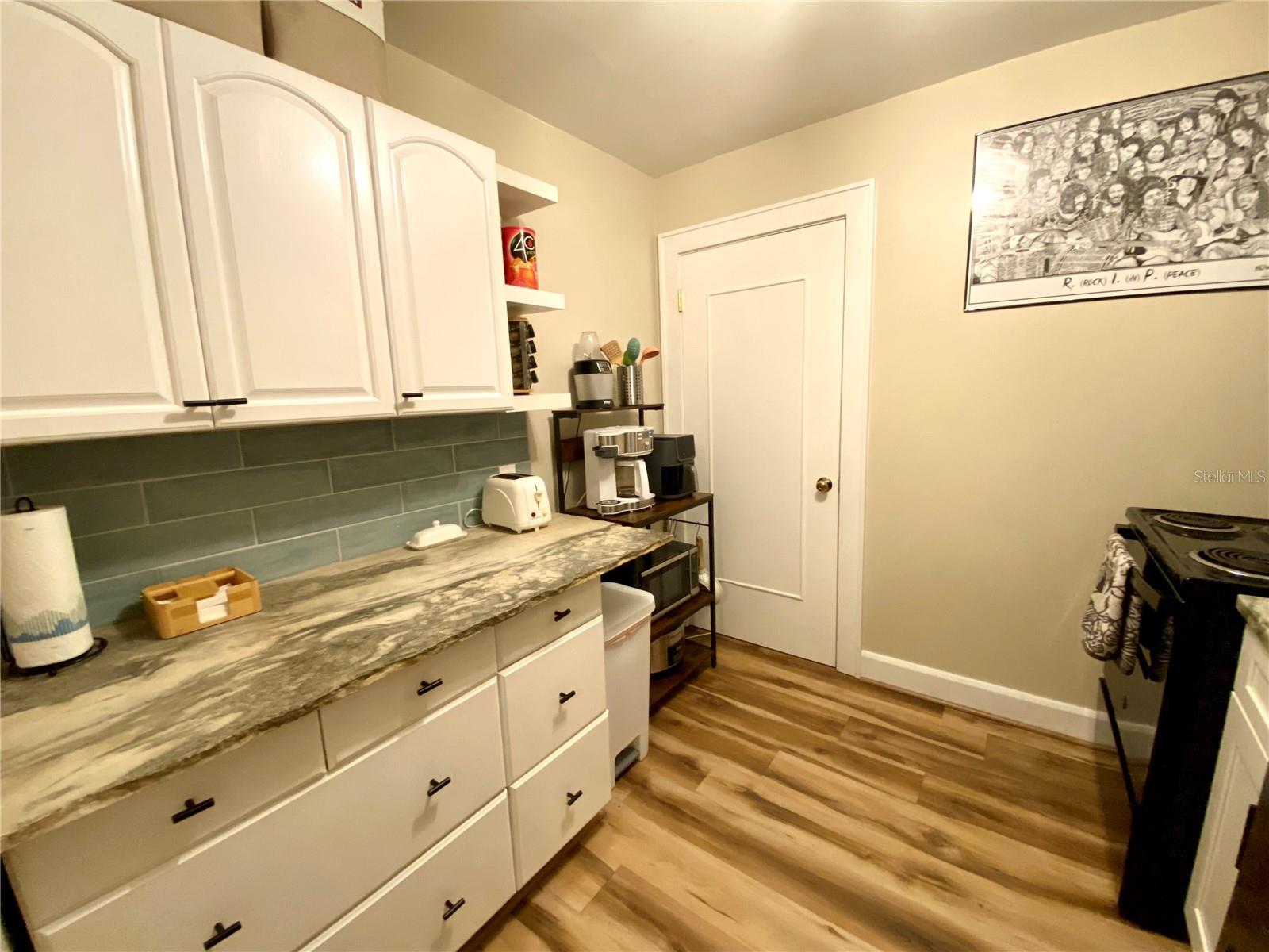 828 22ND AVE N #Apt. West, ST PETERSBURG, FL, 33704