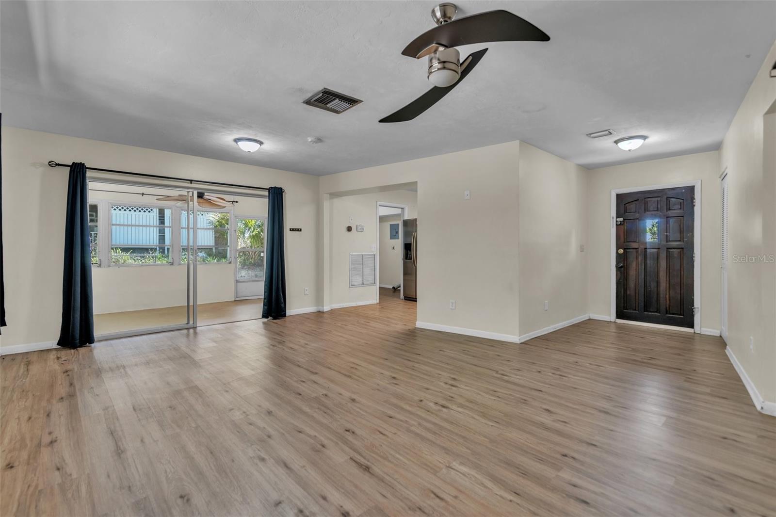 2331 LAKE HELEN OSTEEN RD, DELTONA, FL, 32738