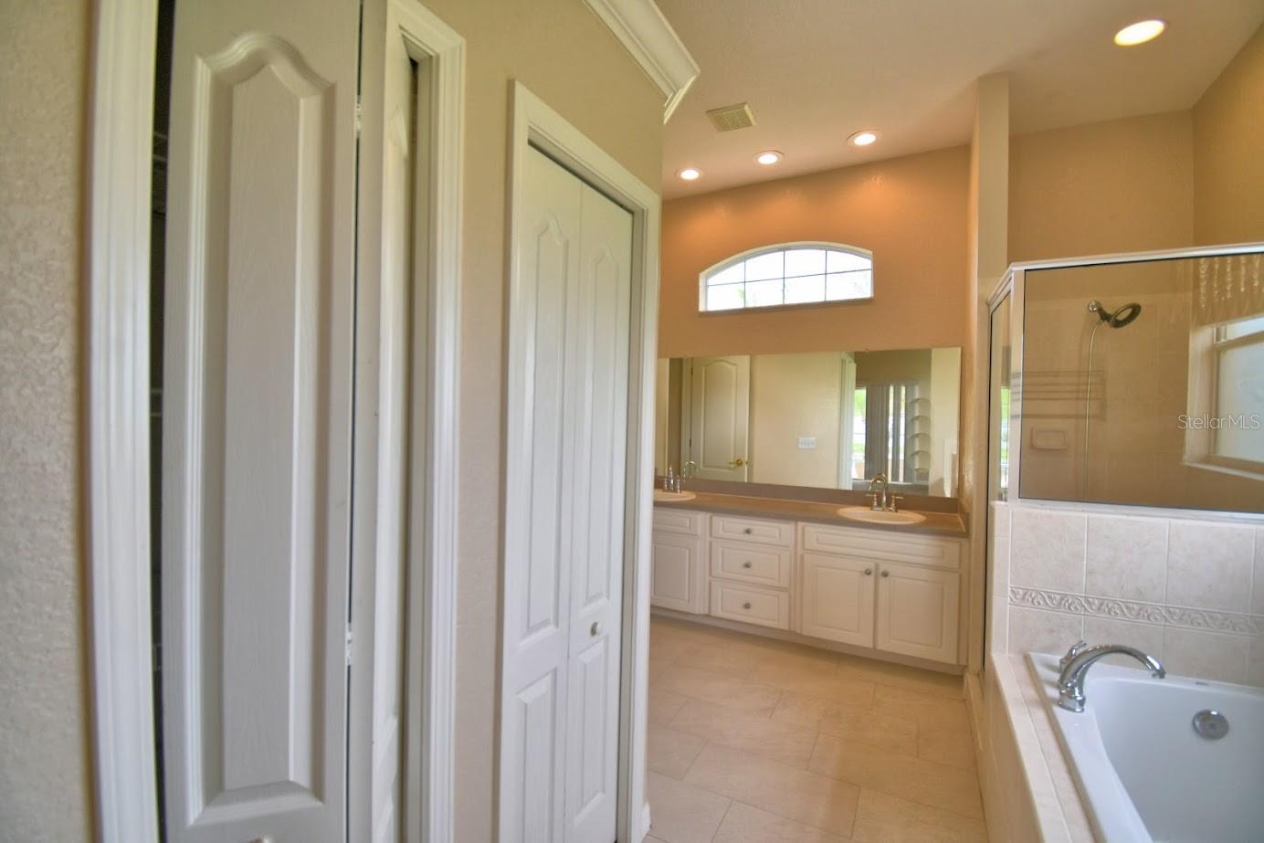 4069 BYRDS CROSSING DR, LAKELAND, FL, 33812