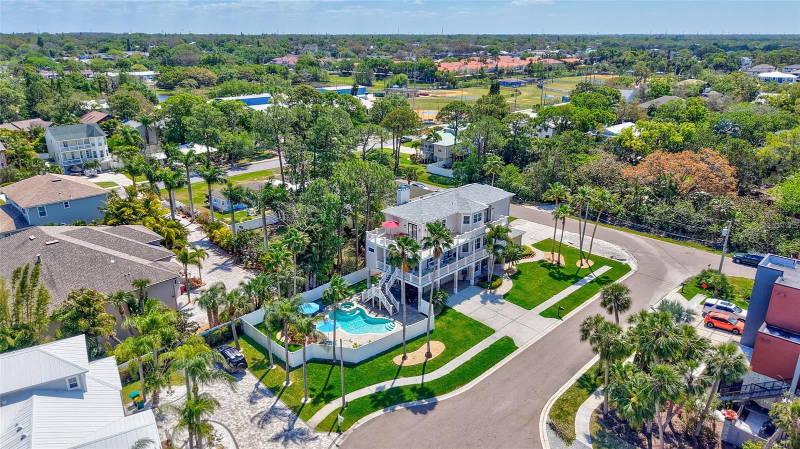 1700 OYSTER POINT WAY, PALM HARBOR, FL, 34683