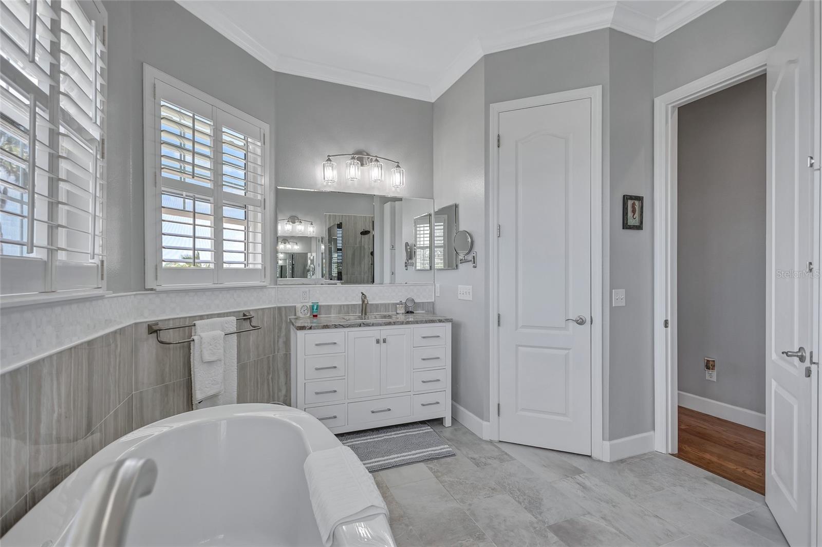 1700 OYSTER POINT WAY, PALM HARBOR, FL, 34683