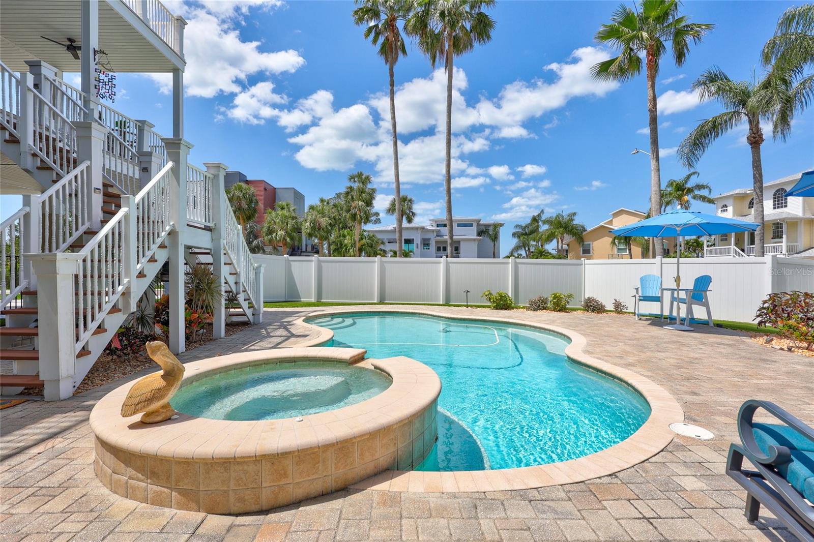 1700 OYSTER POINT WAY, PALM HARBOR, FL, 34683