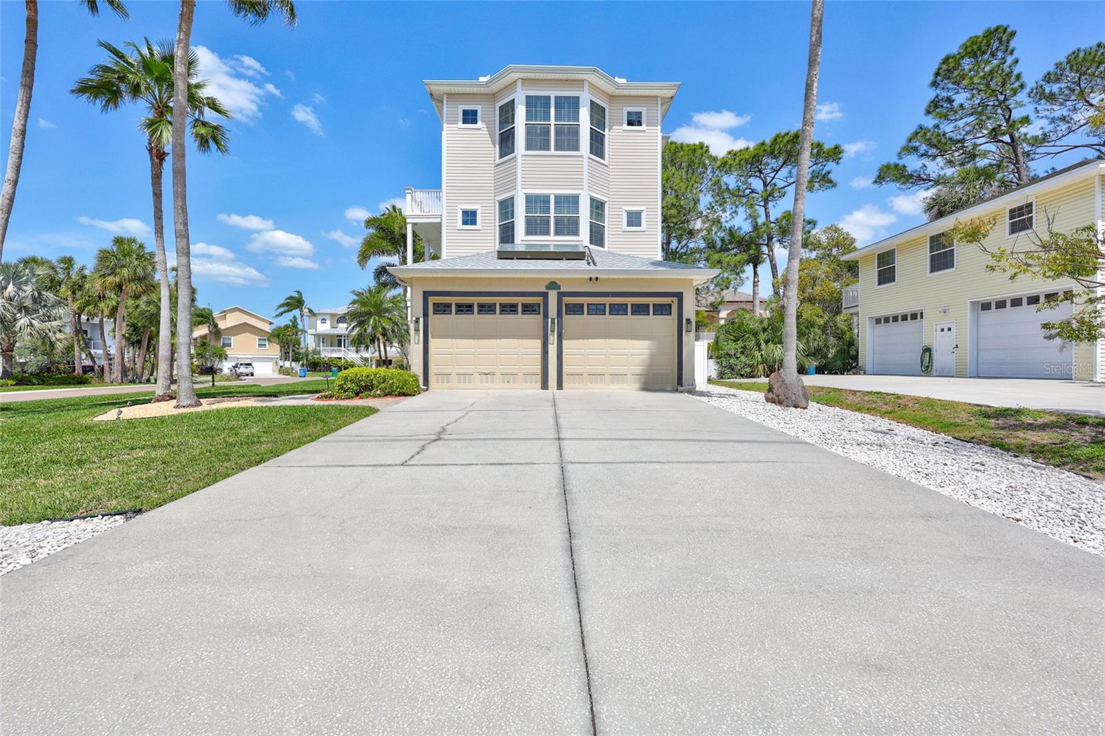 1700 OYSTER POINT WAY, PALM HARBOR, FL, 34683