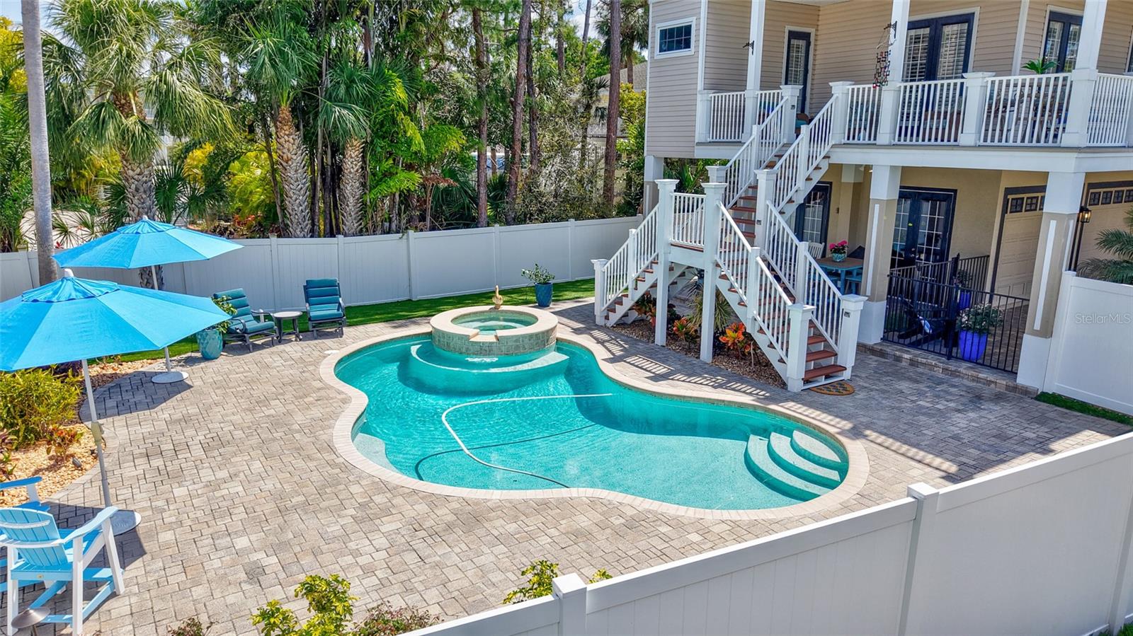 1700 OYSTER POINT WAY, PALM HARBOR, FL, 34683