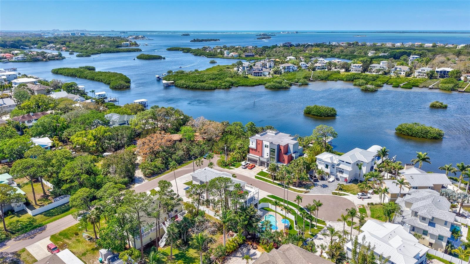 1700 OYSTER POINT WAY, PALM HARBOR, FL, 34683