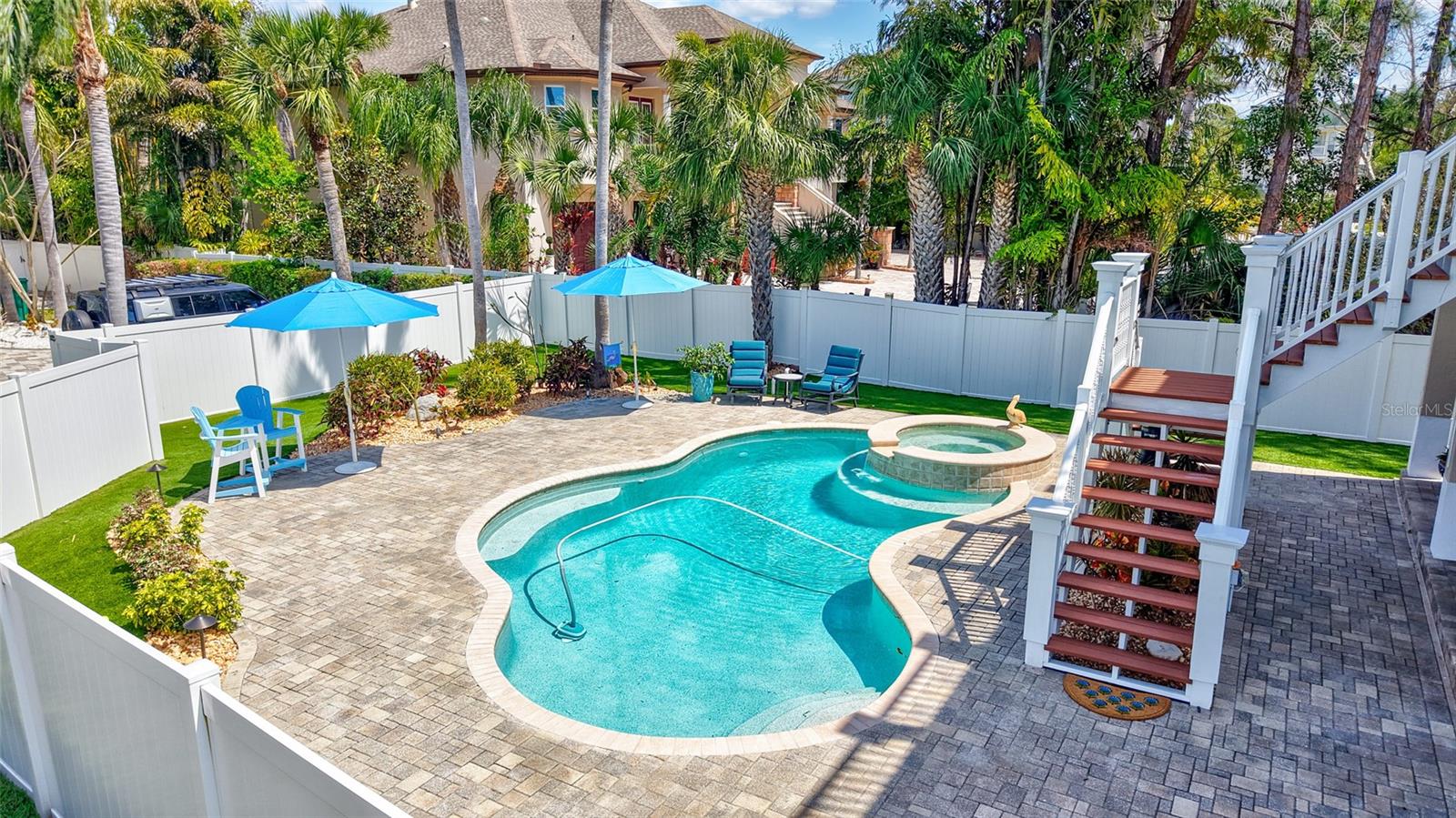 1700 OYSTER POINT WAY, PALM HARBOR, FL, 34683