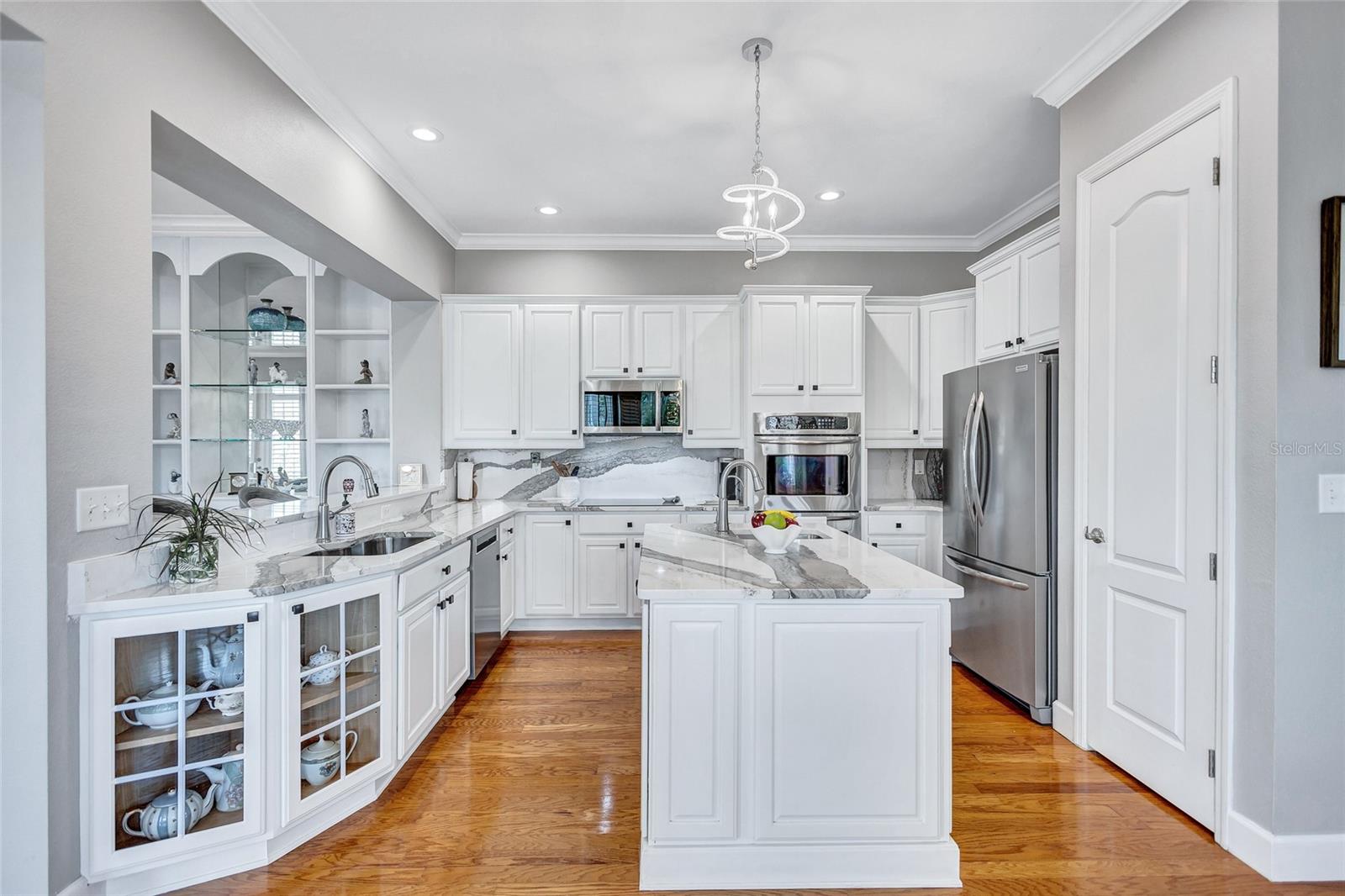 1700 OYSTER POINT WAY, PALM HARBOR, FL, 34683