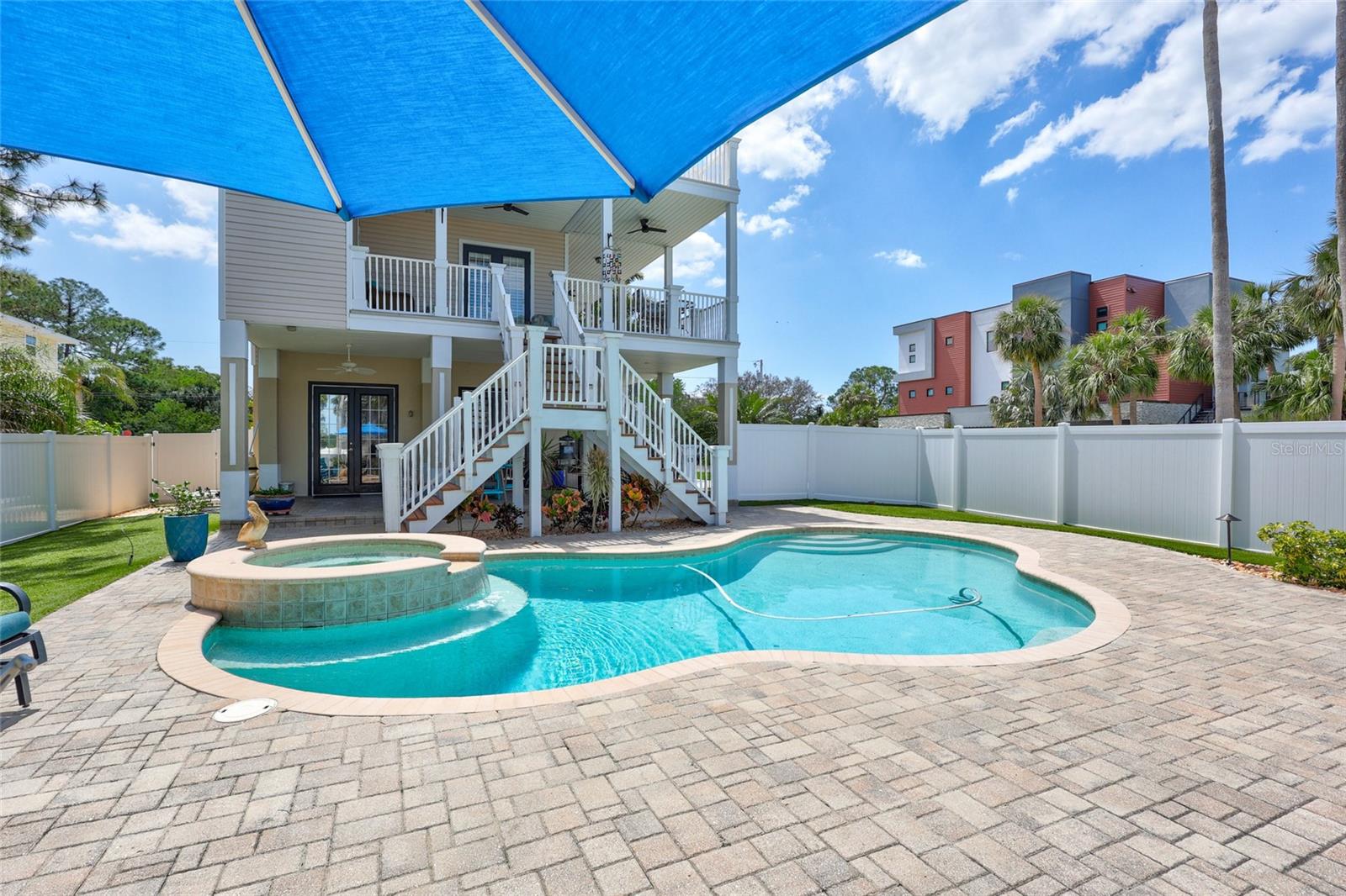 1700 OYSTER POINT WAY, PALM HARBOR, FL, 34683