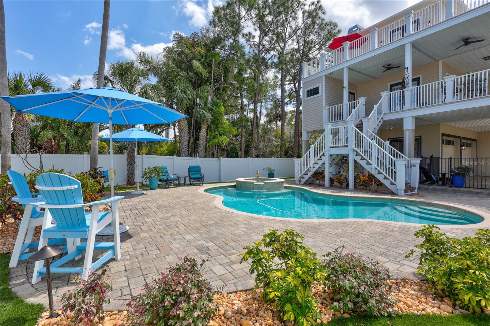 1700 OYSTER POINT WAY, PALM HARBOR, FL, 34683