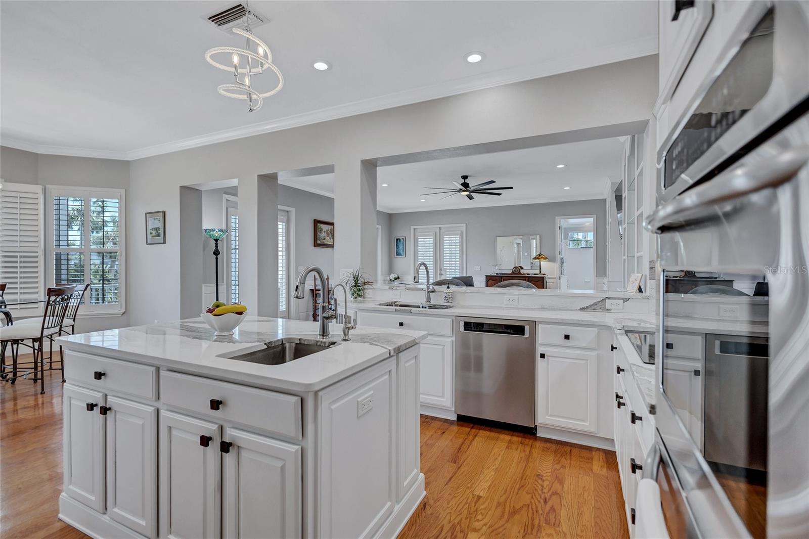 1700 OYSTER POINT WAY, PALM HARBOR, FL, 34683