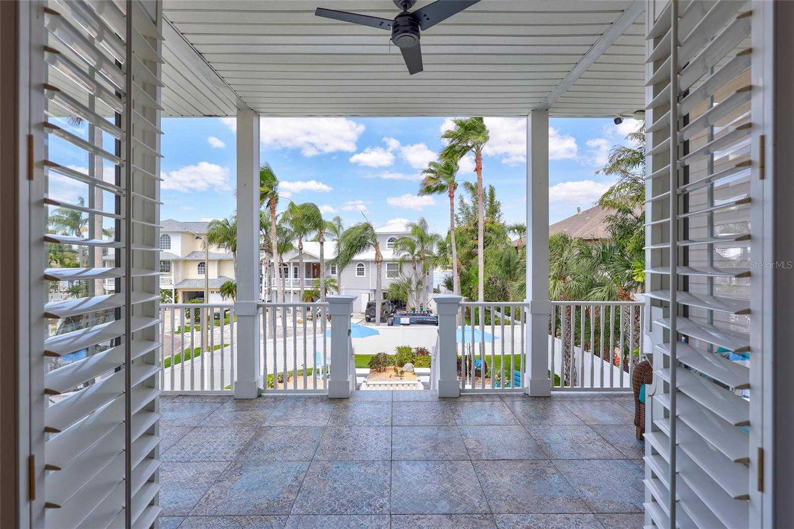 1700 OYSTER POINT WAY, PALM HARBOR, FL, 34683