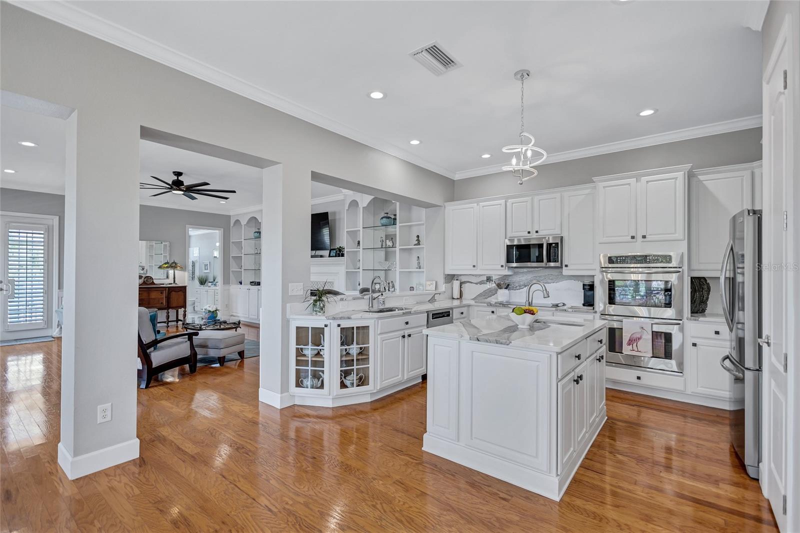 1700 OYSTER POINT WAY, PALM HARBOR, FL, 34683