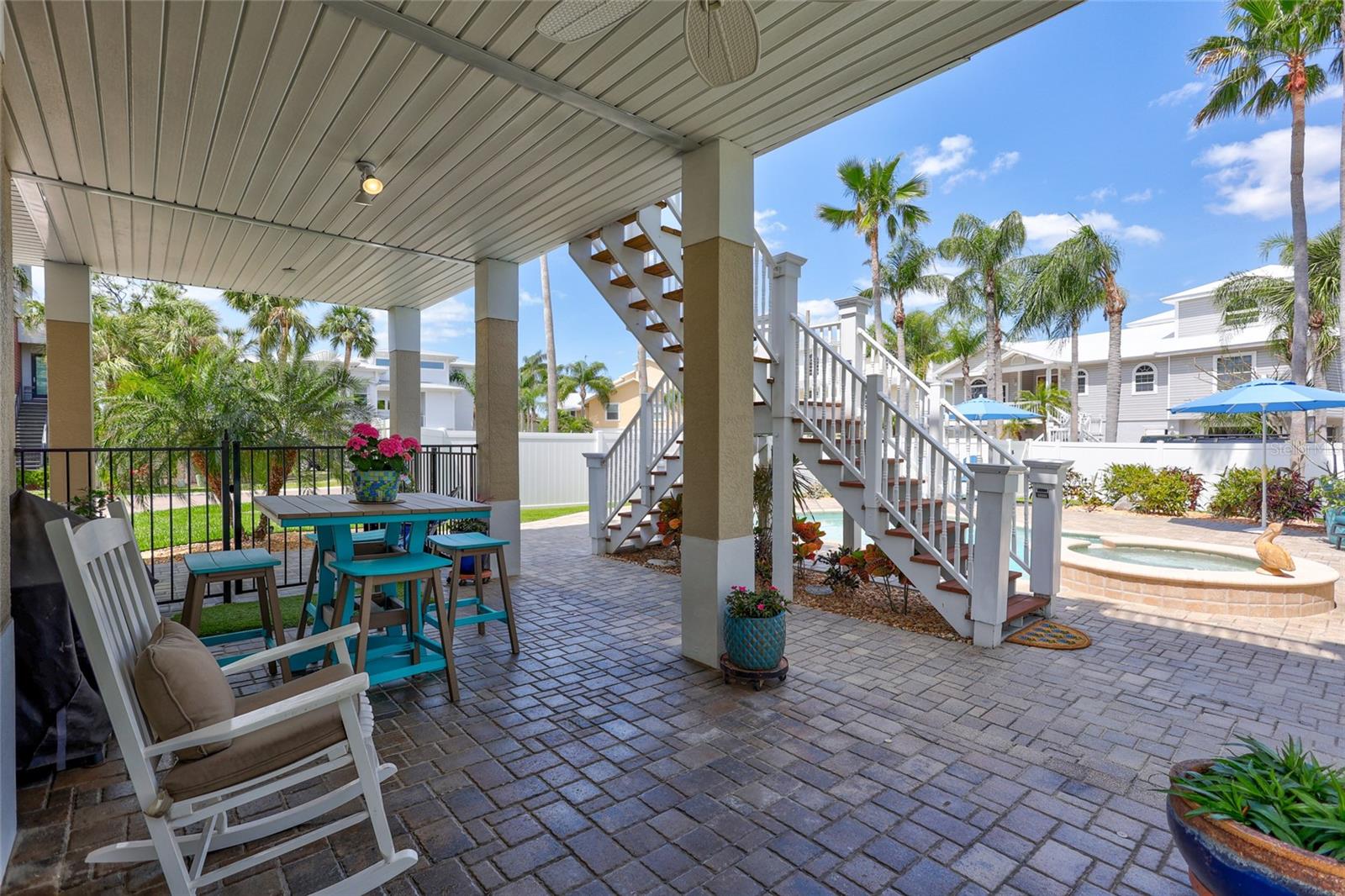 1700 OYSTER POINT WAY, PALM HARBOR, FL, 34683