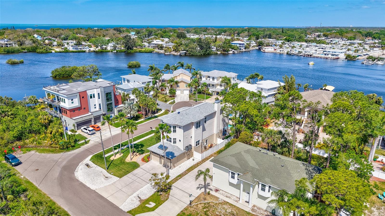 1700 OYSTER POINT WAY, PALM HARBOR, FL, 34683