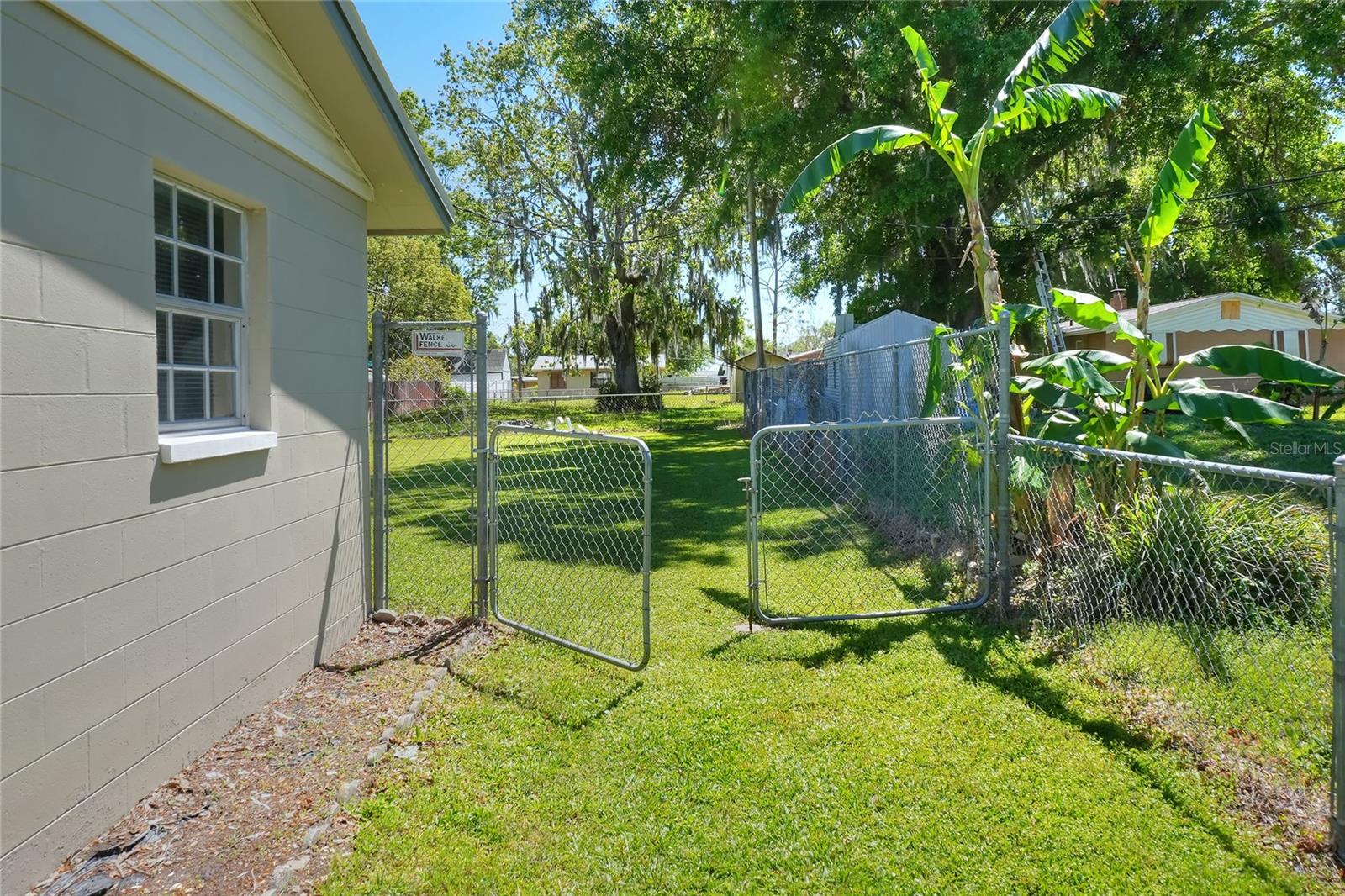6070 HILLTOP LN E, LAKELAND, FL, 33809