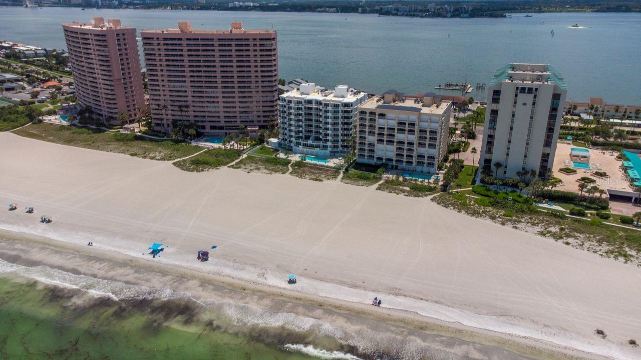 1350 GULF BLVD #301, CLEARWATER BEACH, FL, 33767