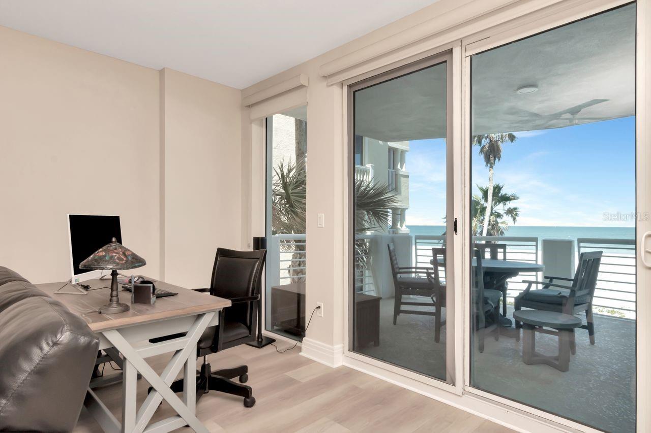 1350 GULF BLVD #301, CLEARWATER BEACH, FL, 33767