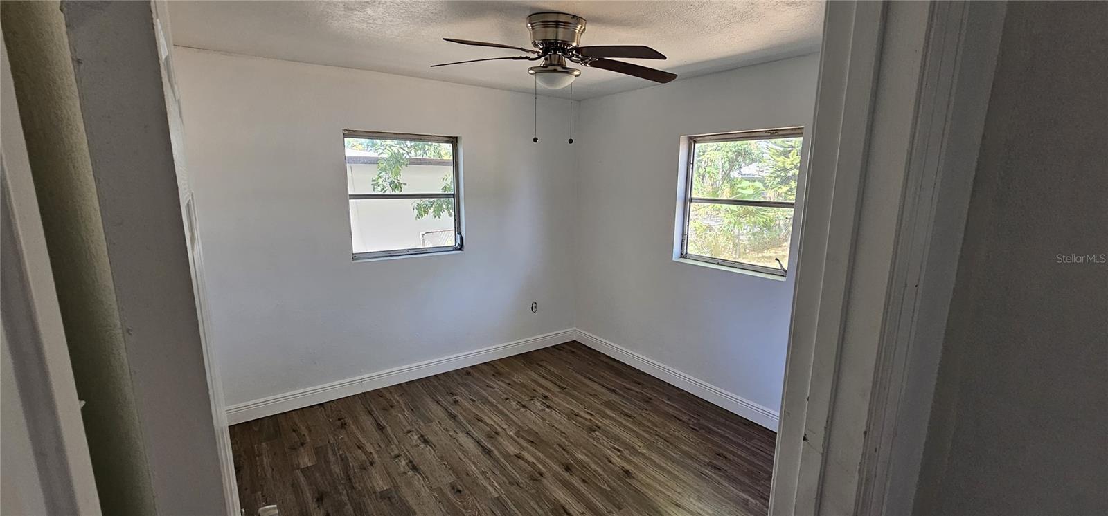 807 S CASTLE CT, TAMPA, FL, 33612