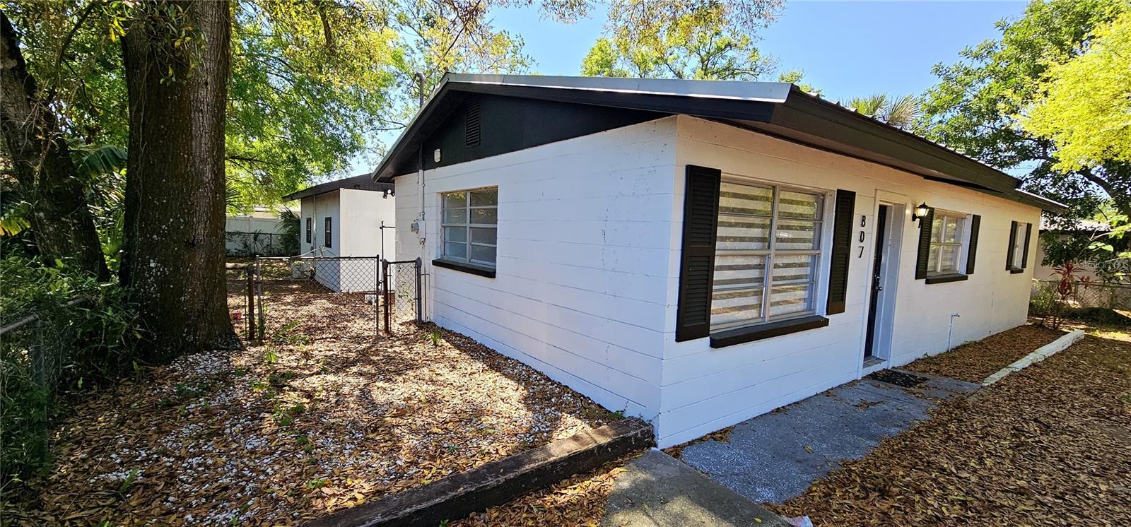 807 S CASTLE CT, TAMPA, FL, 33612