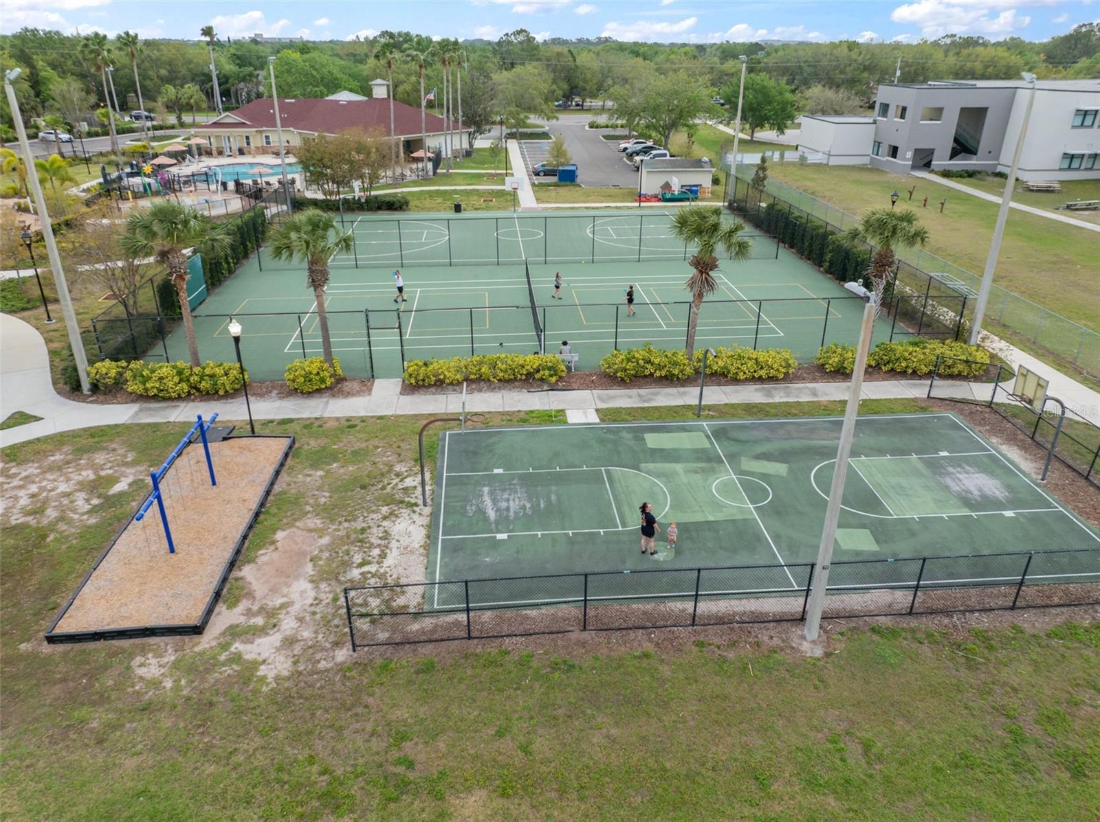 7423 OXFORD GARDEN CIR, APOLLO BEACH, FL, 33572