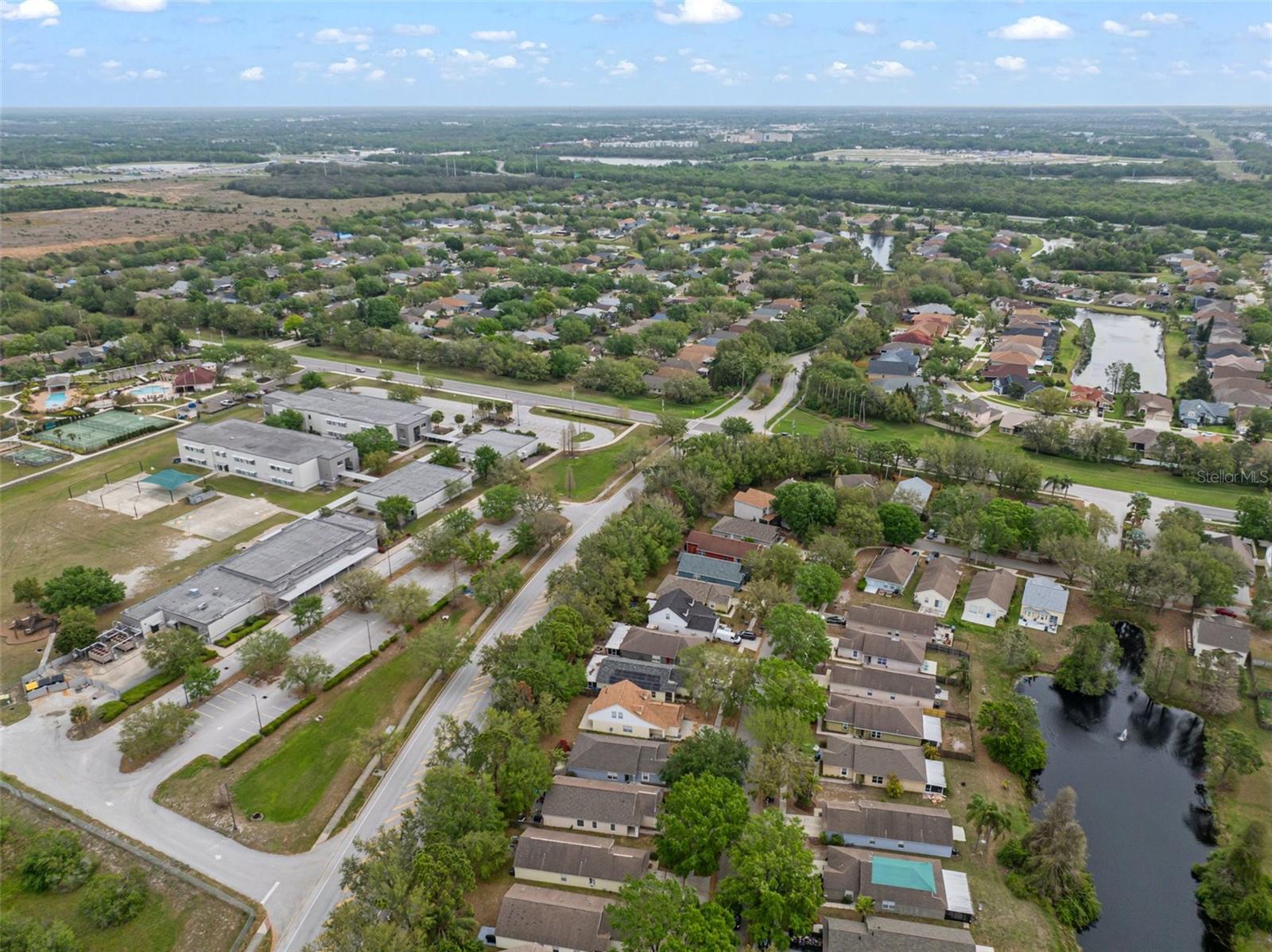 7423 OXFORD GARDEN CIR, APOLLO BEACH, FL, 33572