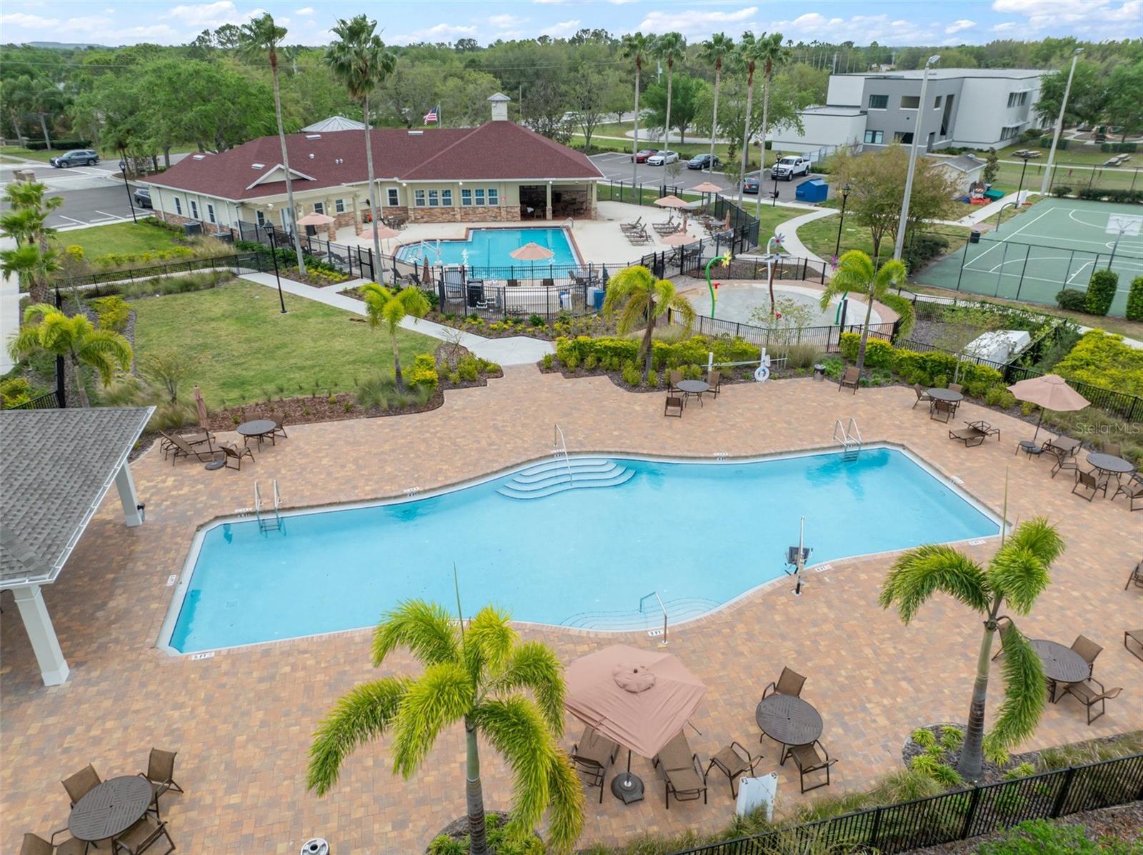 7423 OXFORD GARDEN CIR, APOLLO BEACH, FL, 33572