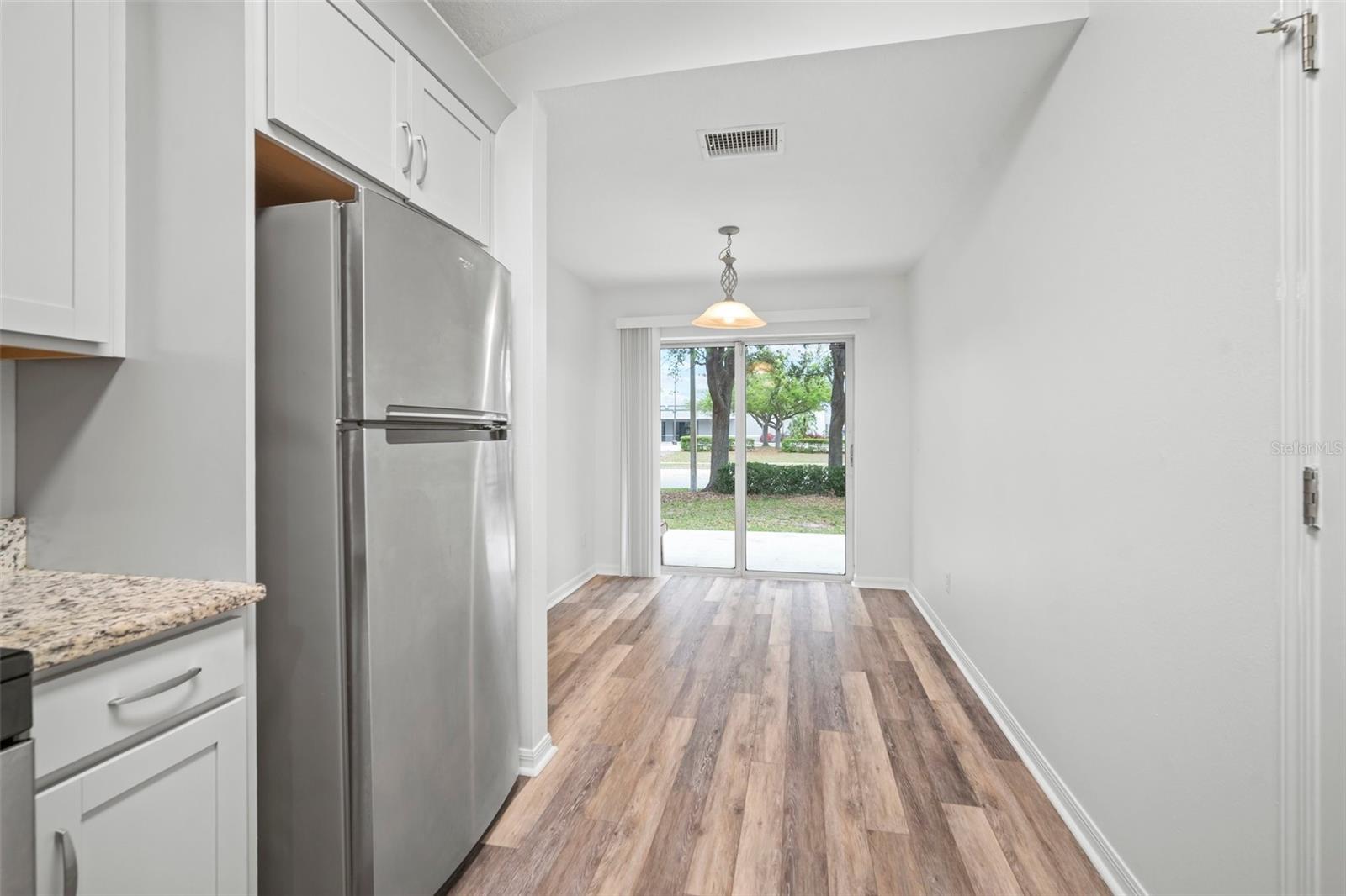 7423 OXFORD GARDEN CIR, APOLLO BEACH, FL, 33572
