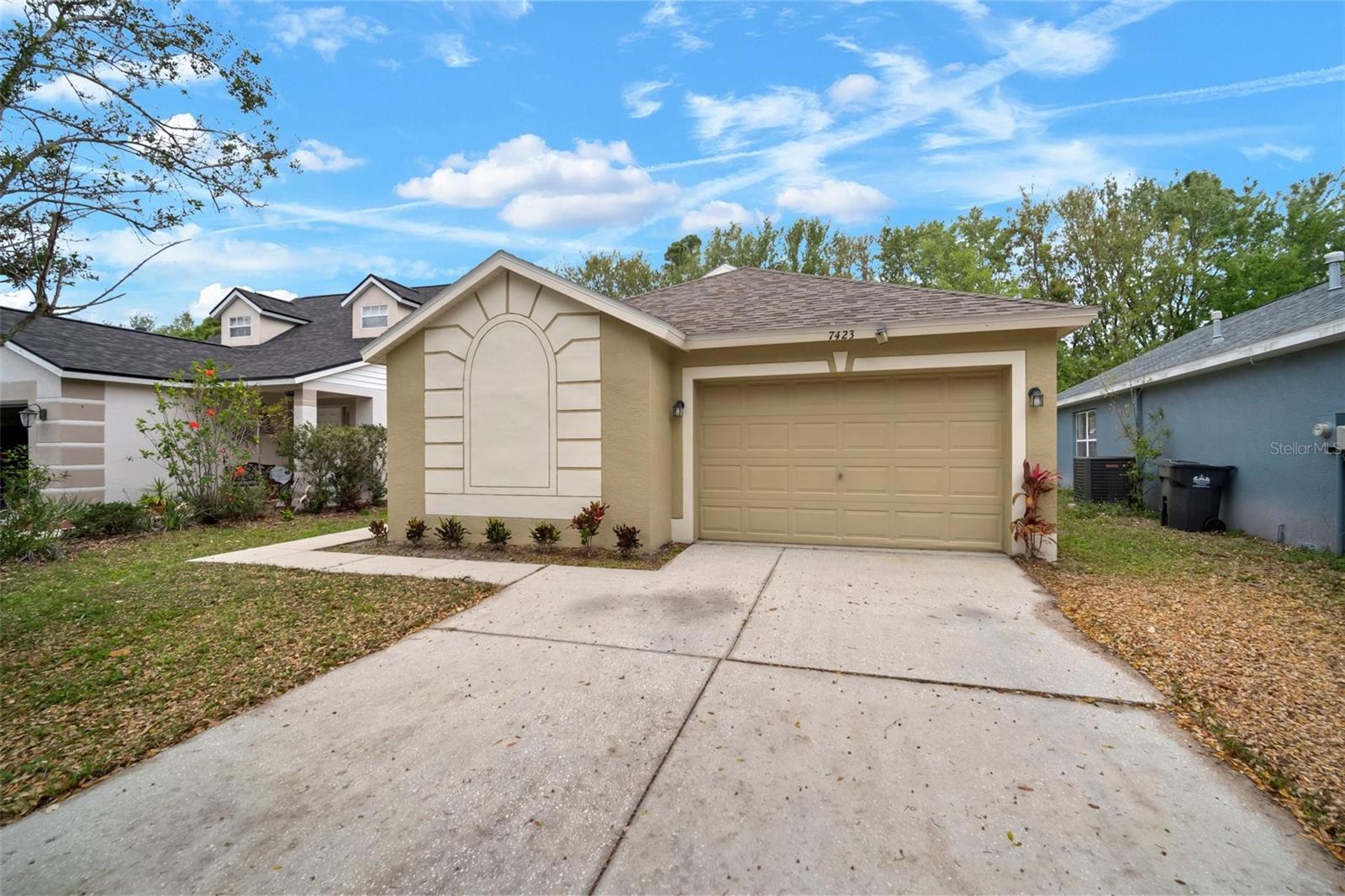 7423 OXFORD GARDEN CIR, APOLLO BEACH, FL, 33572