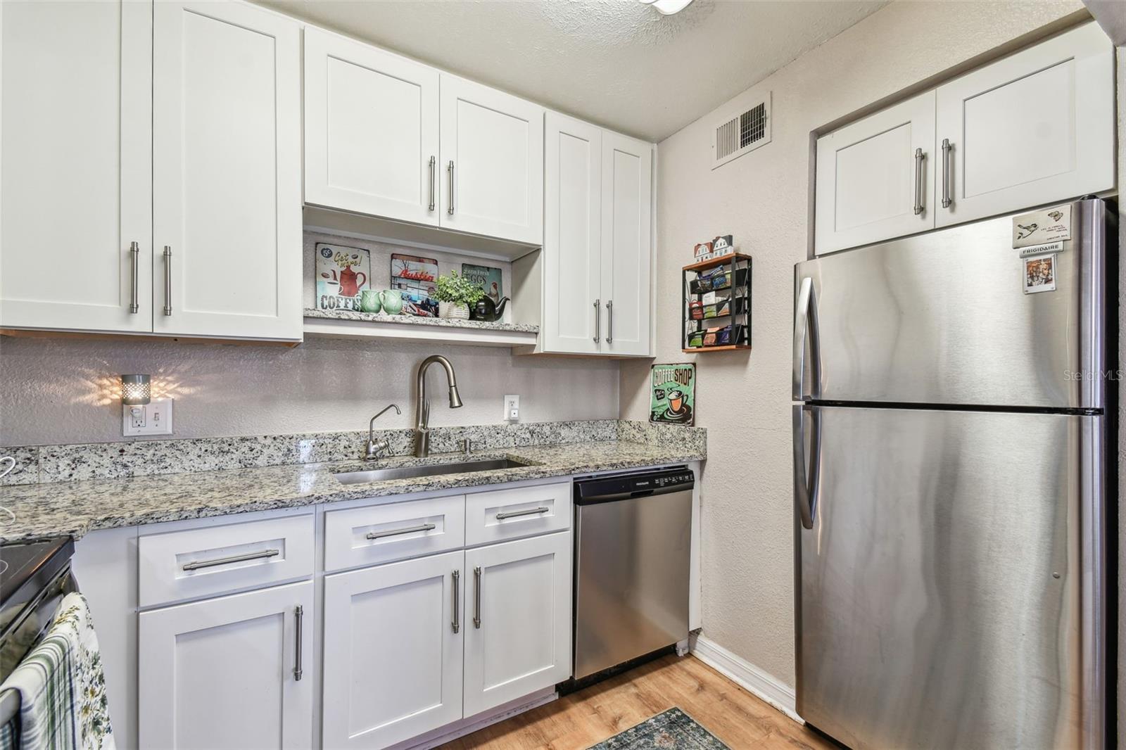 13754 ORANGE SUNSET DR #101, TAMPA, FL, 33618