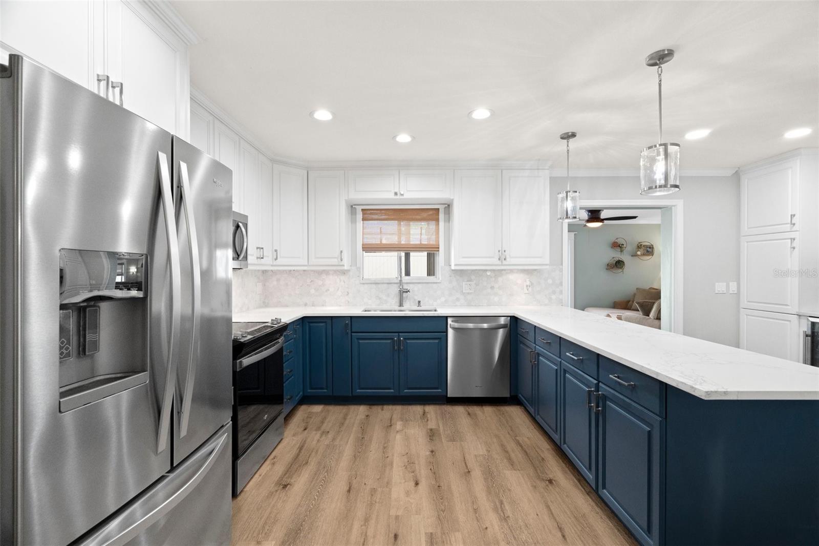 611 LIMETREE DR, OLDSMAR, FL, 34677