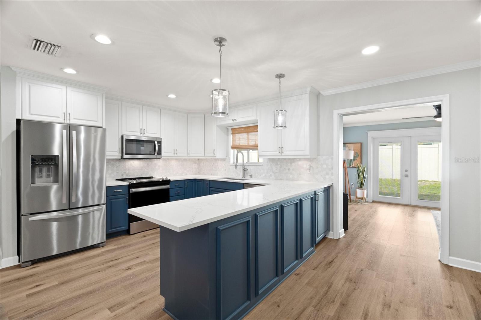 611 LIMETREE DR, OLDSMAR, FL, 34677