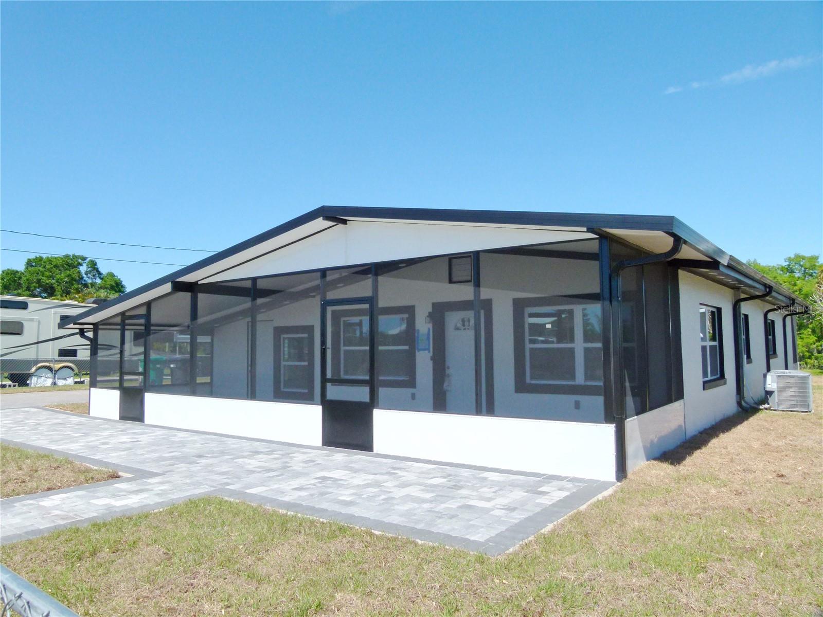 2203 SE 8TH AVE, OKEECHOBEE, FL, 34974
