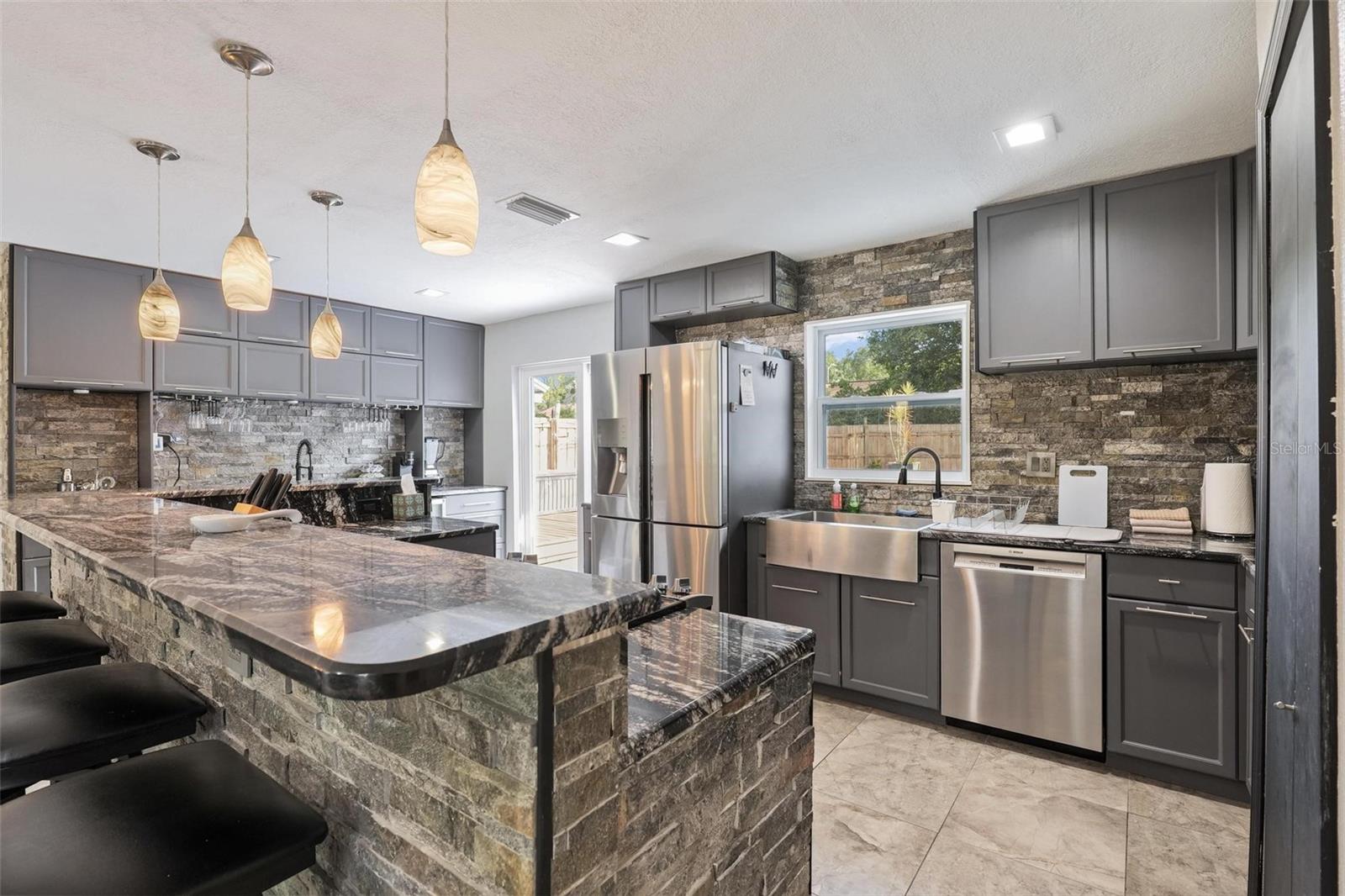 7253 ABINGTON AVE, NEW PORT RICHEY, FL, 34655