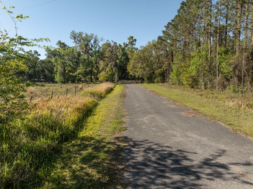 9278/9265 CR 734, CENTER HILL, FL, 33514