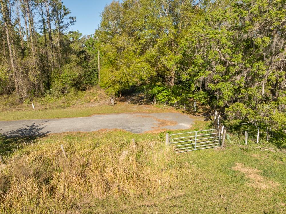 9278/9265 CR 734, CENTER HILL, FL, 33514