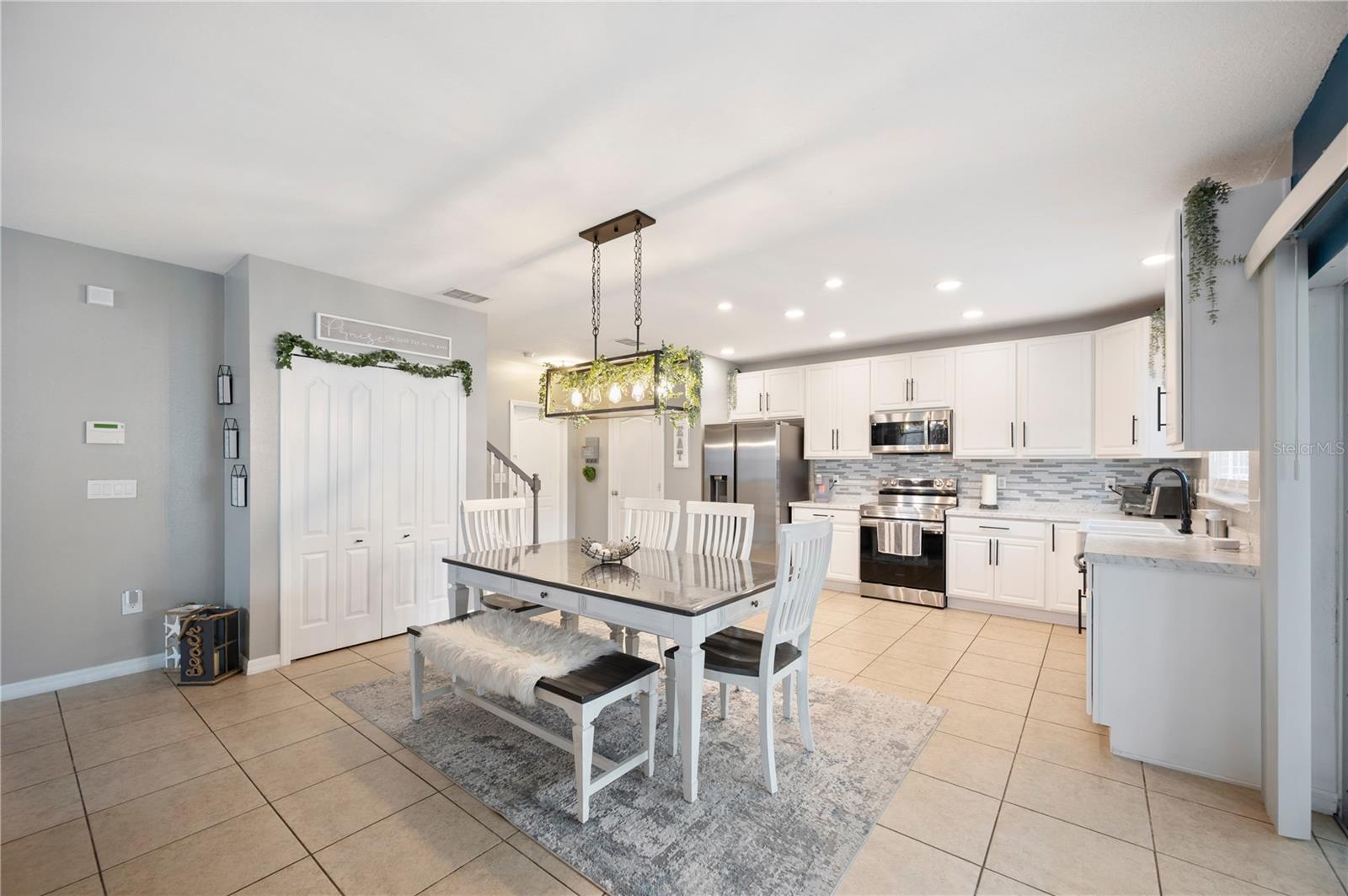 1018 ROBERTA RD, LAKE WALES, FL, 33853