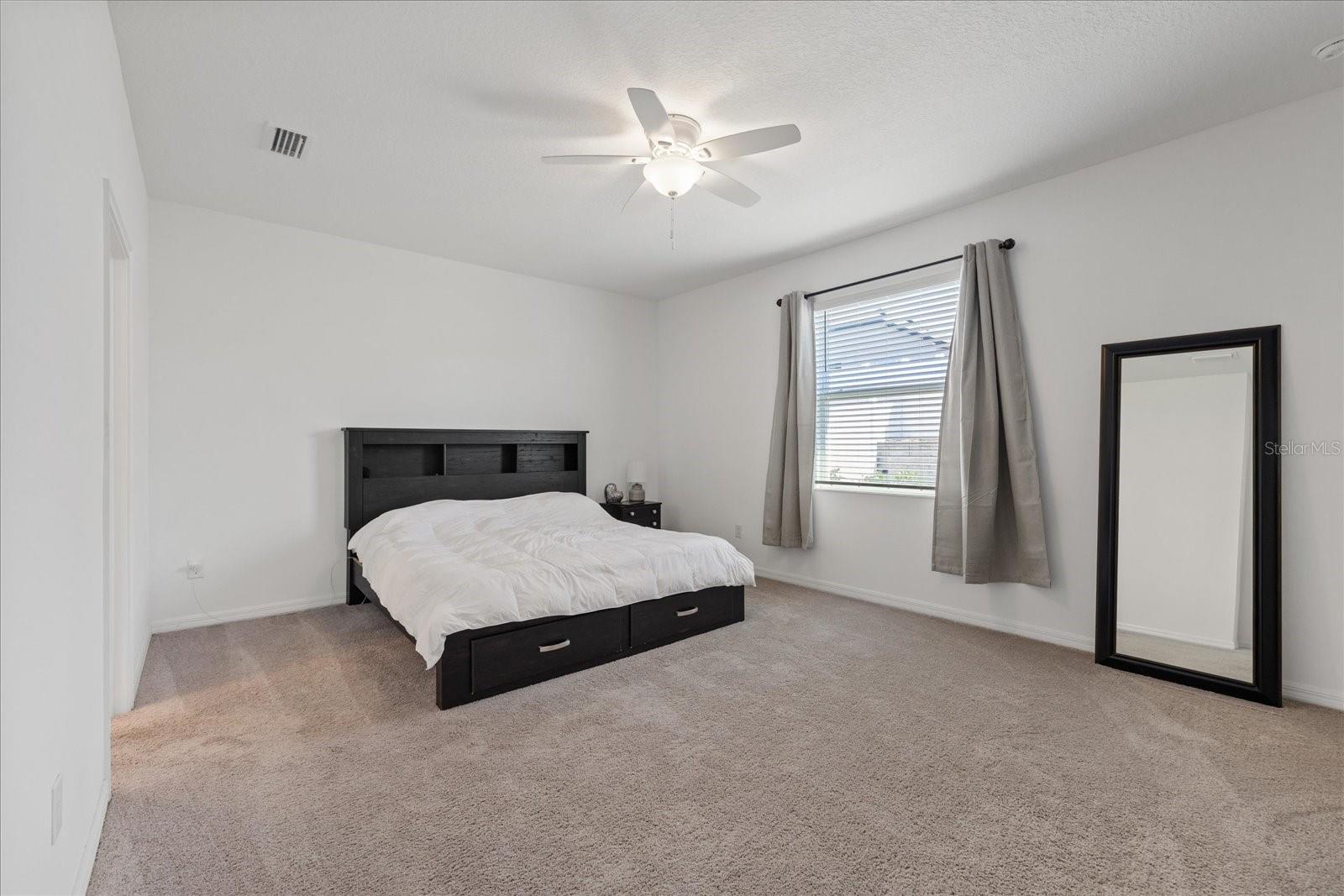 1050 DAVIS HEATHER CIR, SEFFNER, FL, 33584