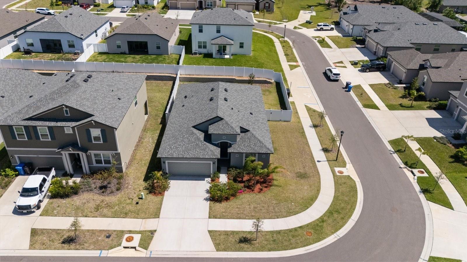 1050 DAVIS HEATHER CIR, SEFFNER, FL, 33584