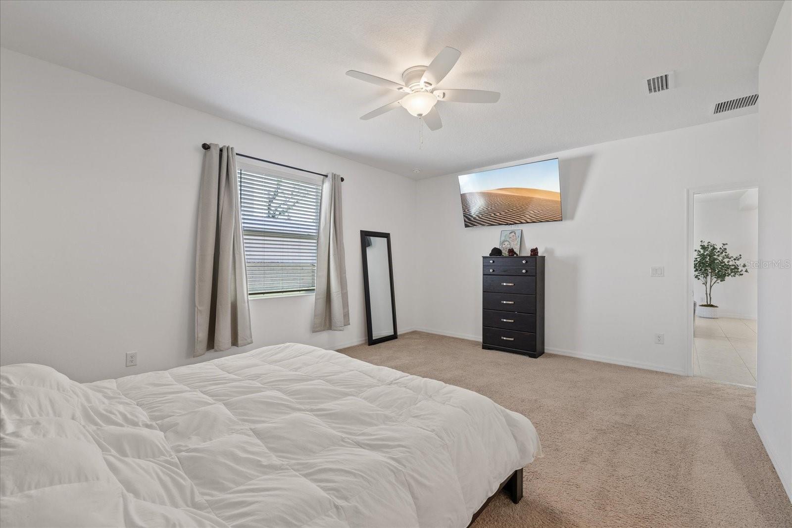 1050 DAVIS HEATHER CIR, SEFFNER, FL, 33584