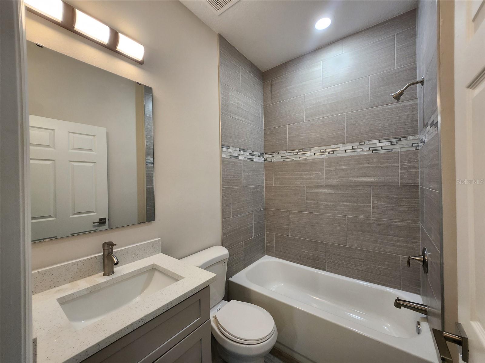 1408 SARASOTA WAY, KISSIMMEE, FL, 34759