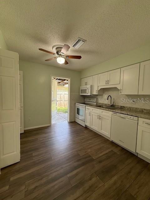 90 FULTON DR SE #B, LARGO, FL, 33771
