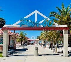 90 FULTON DR SE #B, LARGO, FL, 33771