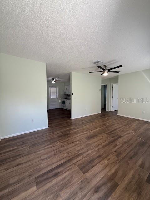 90 FULTON DR SE #B, LARGO, FL, 33771