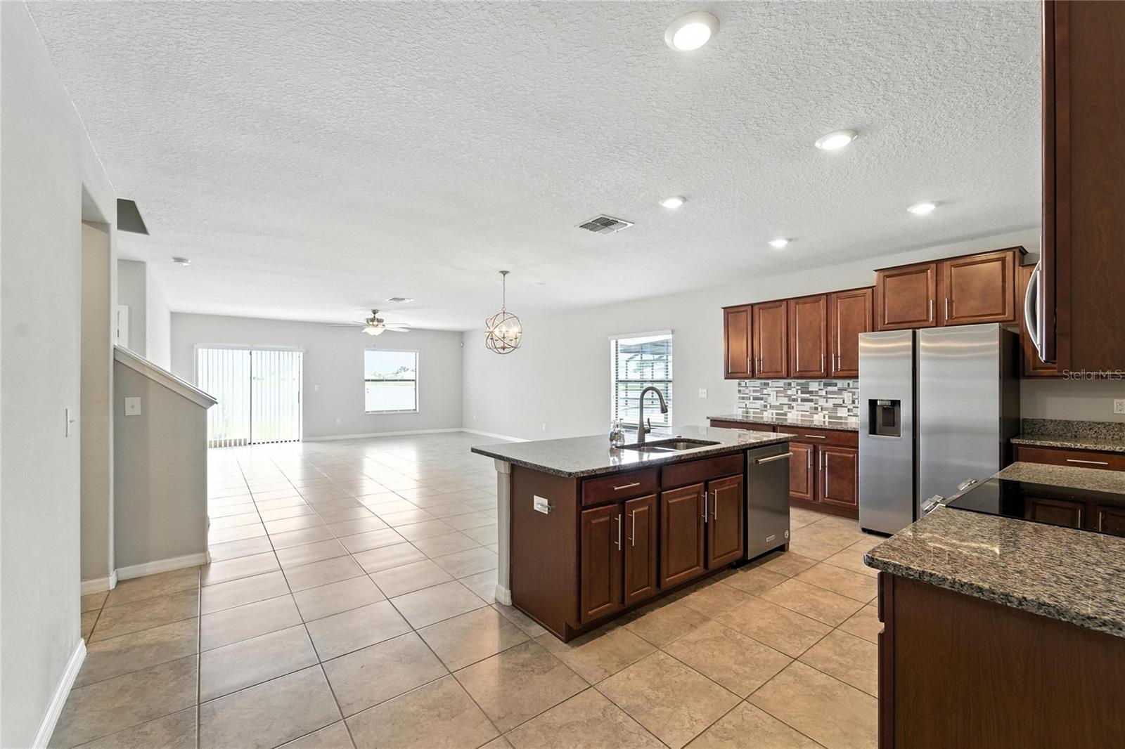 14050 ARBOR PINES DR, RIVERVIEW, FL, 33579