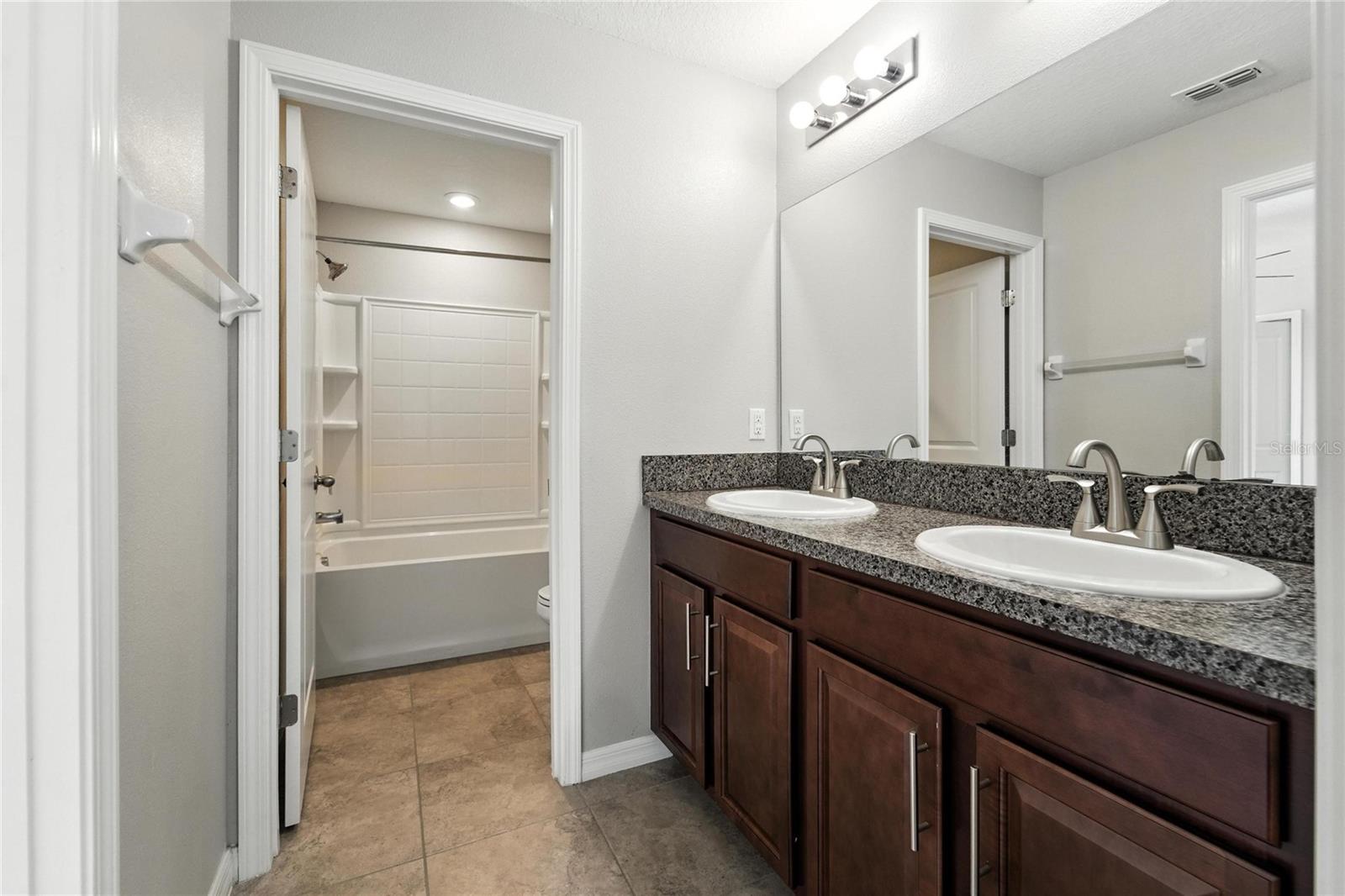 14050 ARBOR PINES DR, RIVERVIEW, FL, 33579